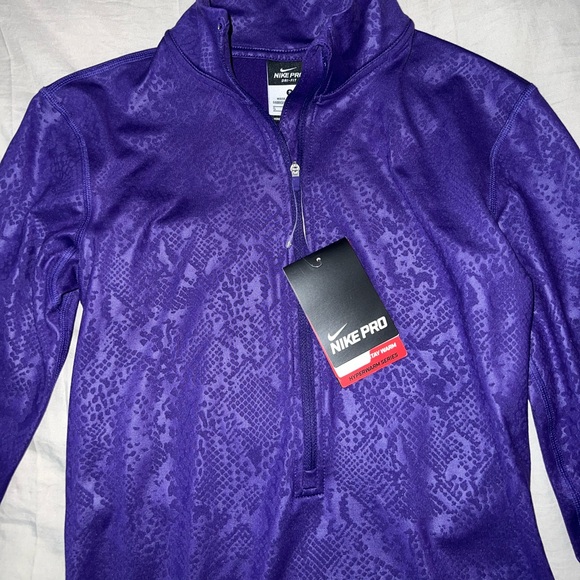 Nike Pro Zip Up - Picture 2 of 5